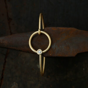 LOTUS POD Armring Yellow Gold with Diamond