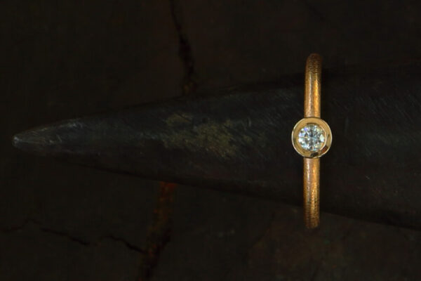 LOTUS POD Ring Pink Gold with Diamond
