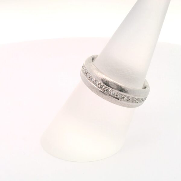FULL CIRCLE wide Ring palladium alloyed with Diamonds - Image 2